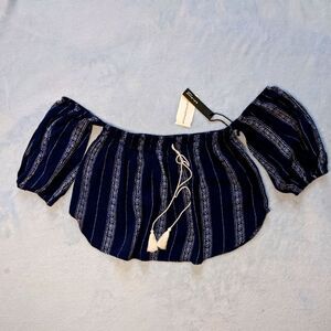 NWT Solemio LA Off-shoulder Cropped Short-sleeved Navy Ikat Top Women's Small